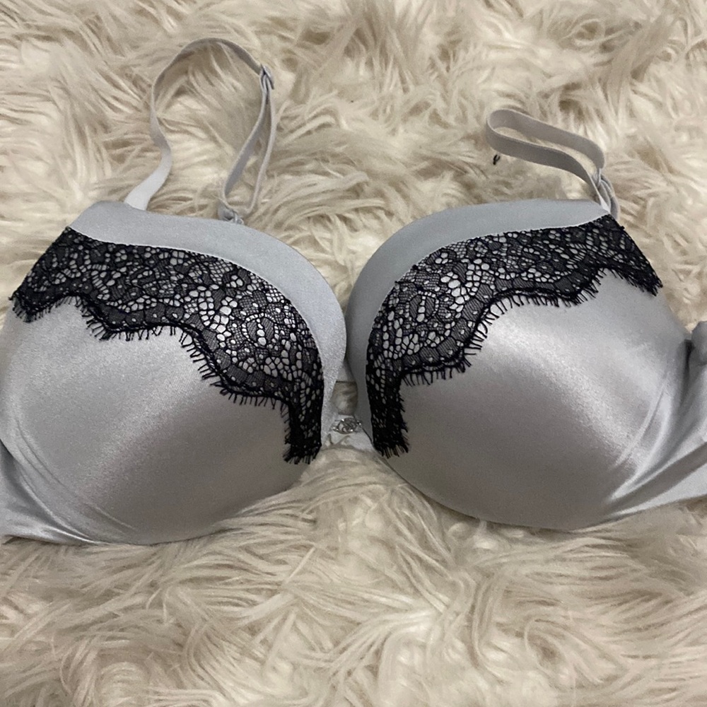 COPY - Victoria secret push up 36b